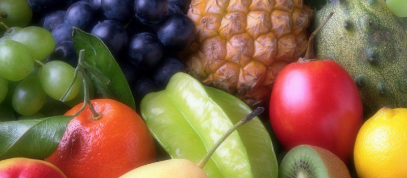 Frutas y verduras frescas preparadas para abastecimiento naval en Argentina